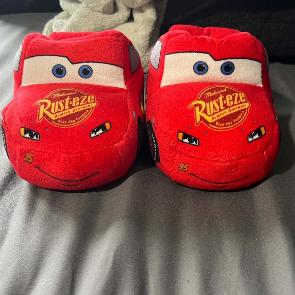 Disney Cars Lightning McQueen Red Plush Slippers